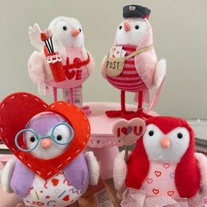 Target Spritz collectible and htf Valentine's Day birds